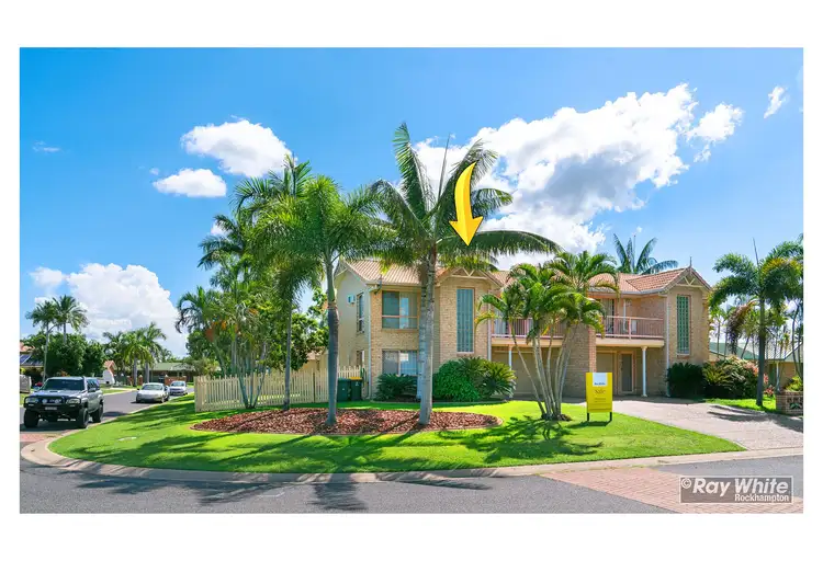 1/2 Kawana Close, Kawana QLD 4701
