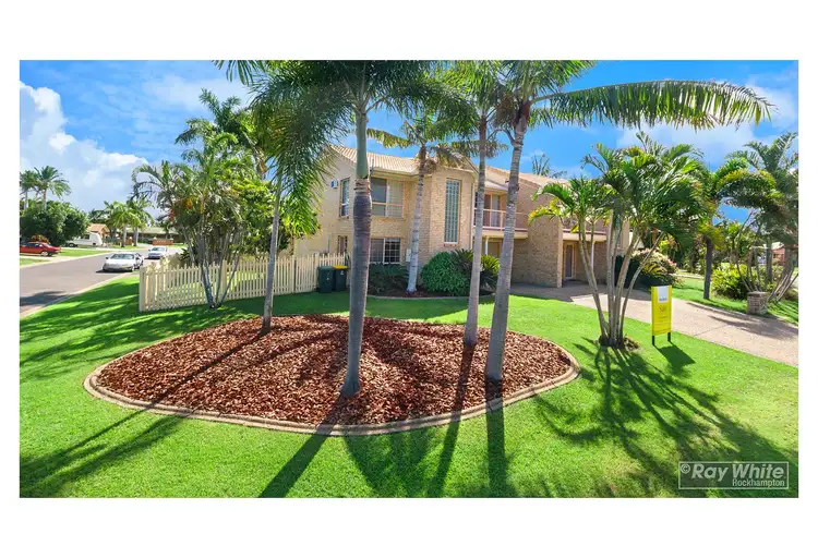 Second view of Homely unit listing, 1/2 Kawana Close, Kawana QLD 4701