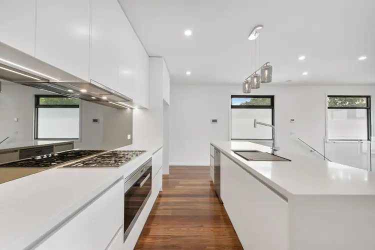 5/33 Lawson Street, Essendon VIC 3040