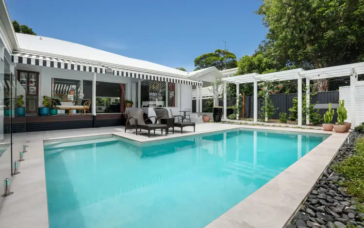 3 Aruma Avenue, Burleigh Waters QLD 4220