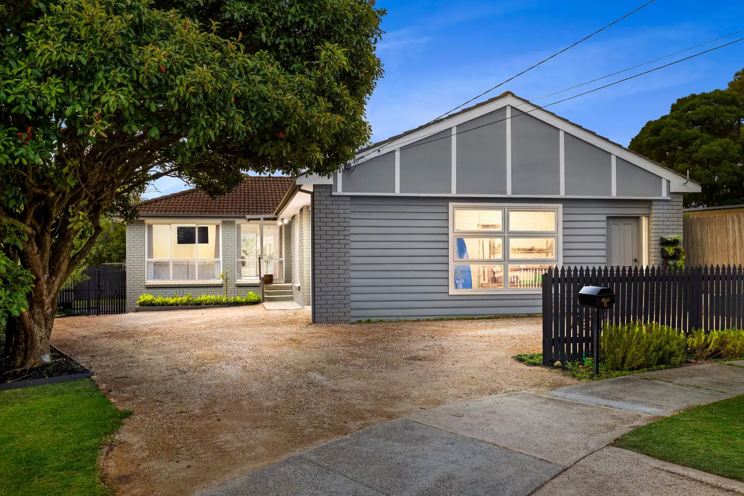Main view of Homely house listing, 5 Corowa Place, Frankston VIC 3199