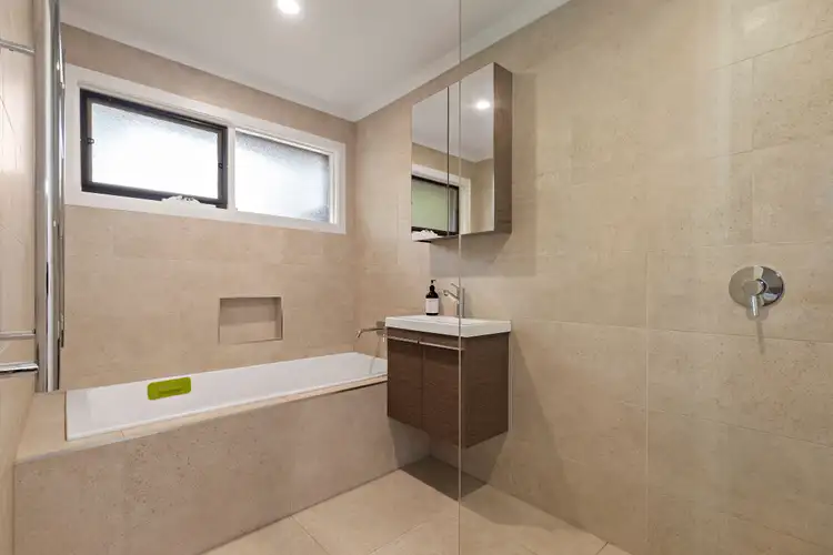Sixth view of Homely house listing, 5 Corowa Place, Frankston VIC 3199