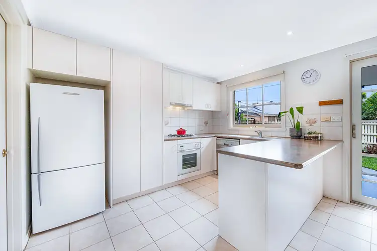 Fifth view of Homely unit listing, 1/24 Grenfell Road, Mount Waverley VIC 3149