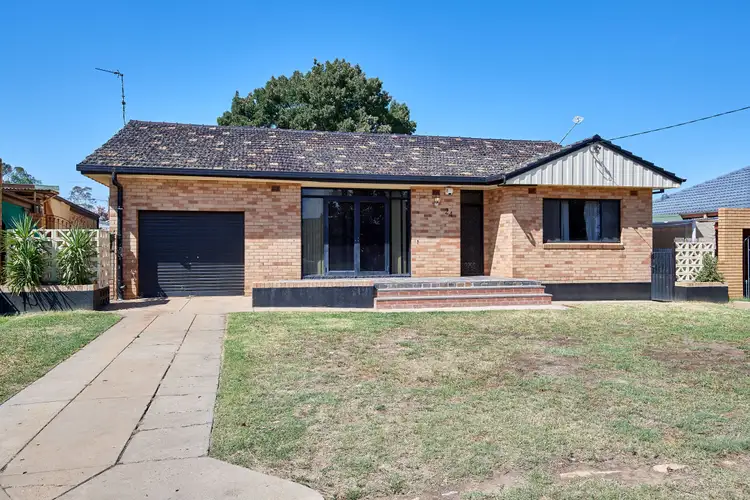 24 Anne Street, Tolland NSW 2650