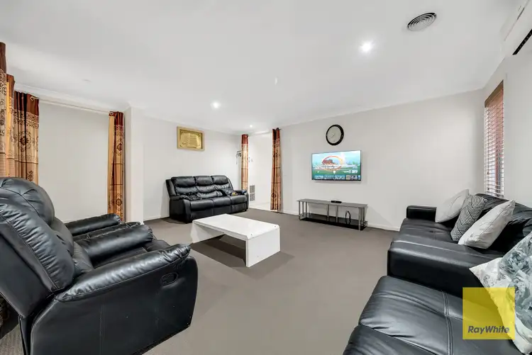 Sixth view of Homely house listing, 6 SINCLAIR Crescent, Tarneit VIC 3029