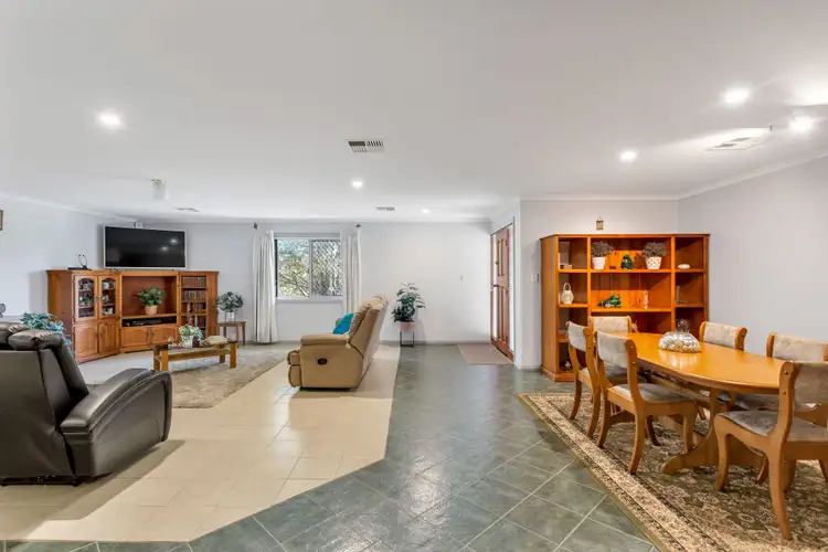 Sixth view of Homely house listing, 5 Wattlebird Court, Mount Barker SA 5251