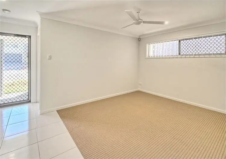 Sixth view of Homely house listing, 5 Madeira Street, Springfield Lakes QLD 4300
