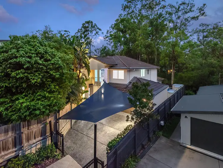 5 Colvillea Court, Everton Hills QLD 4053