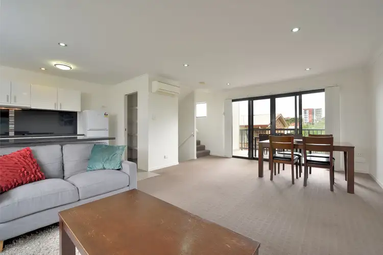 Sixth view of Homely unit listing, 3/46 Yarroon Street, Gladstone Central QLD 4680