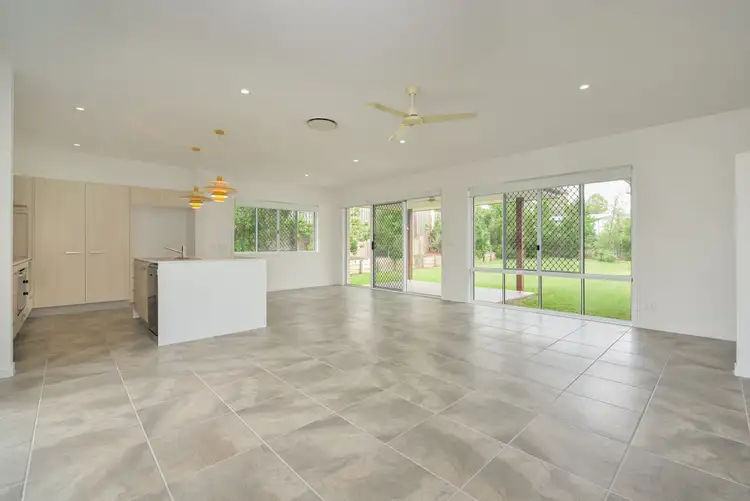 Sixth view of Homely house listing, 4 Cornforth Crescent, Kirkwood QLD 4680