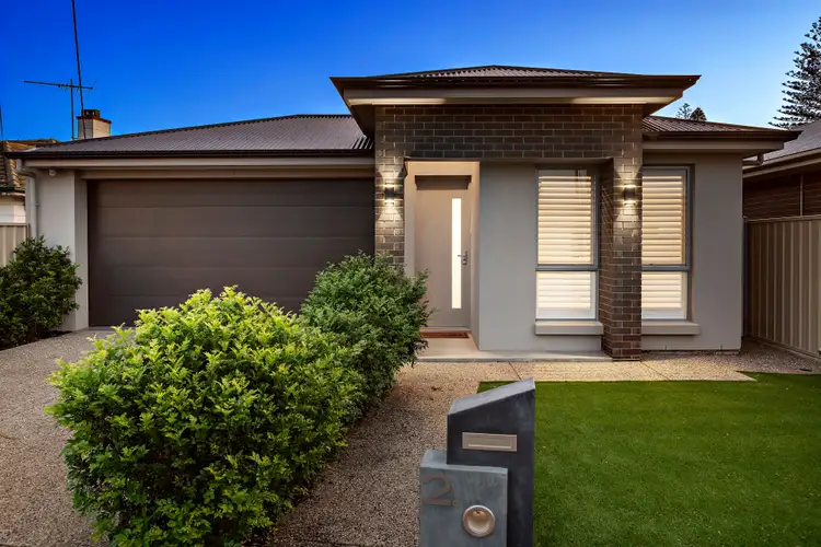 2G Gosse Avenue, Glenelg North SA 5045
