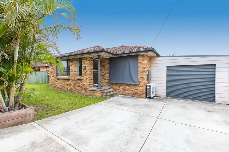 11 Sarina Street, Maryland NSW 2287
