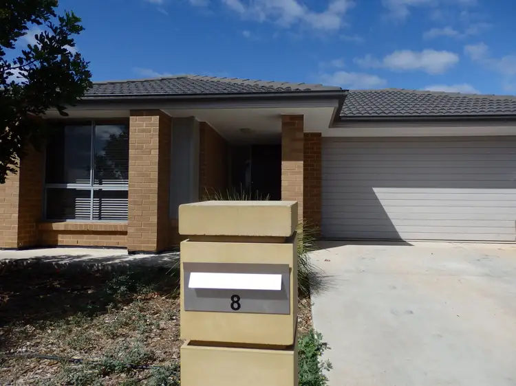 8 Kalamata Court, Munno Para West SA 5115