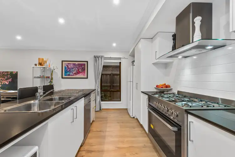 11 Ascot Park Drive, Pakenham VIC 3810