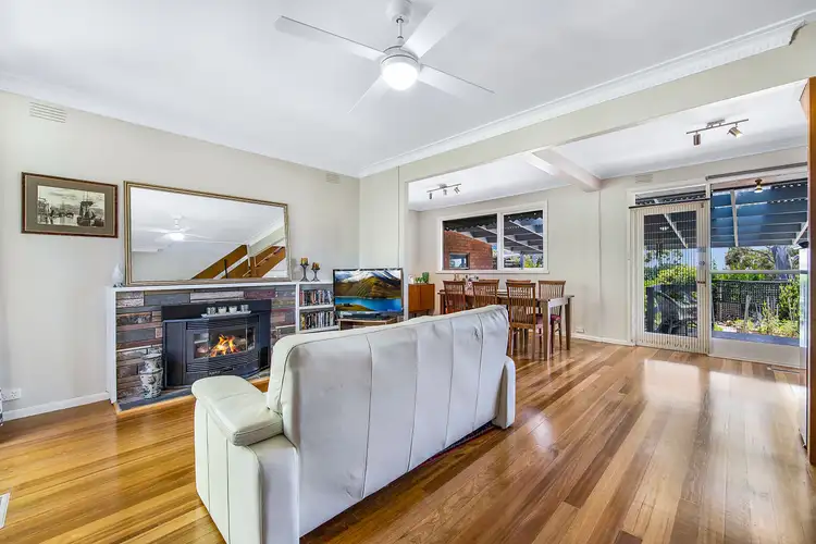 13 Lewton Road, Mount Waverley VIC 3149