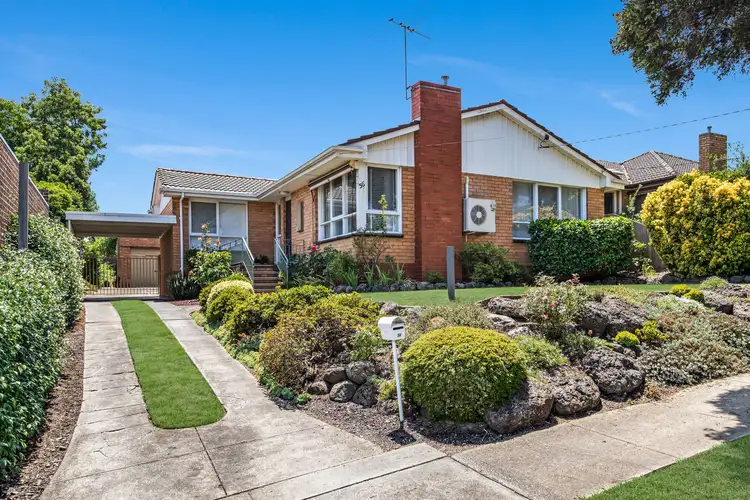 56 Hilltop Crescent, Burwood East VIC 3151