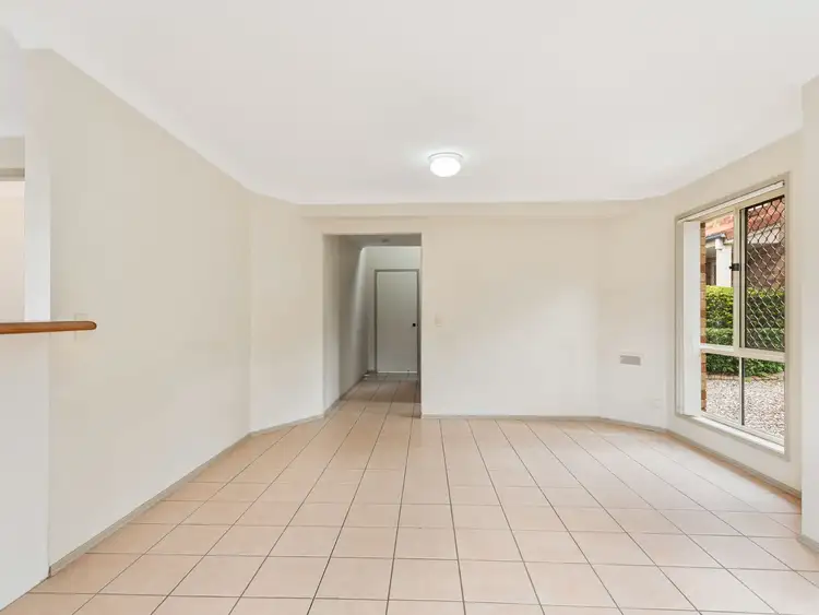 Fifth view of Homely unit listing, 4/202 Queen Street, Southport QLD 4215