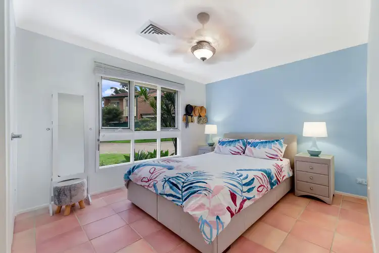 Sixth view of Homely villa listing, 16/7 Hanlon Close, Minto NSW 2566