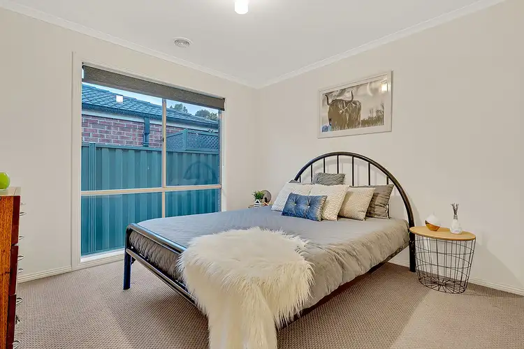 Seventh view of Homely house listing, 18 Beckett Way, Craigieburn VIC 3064