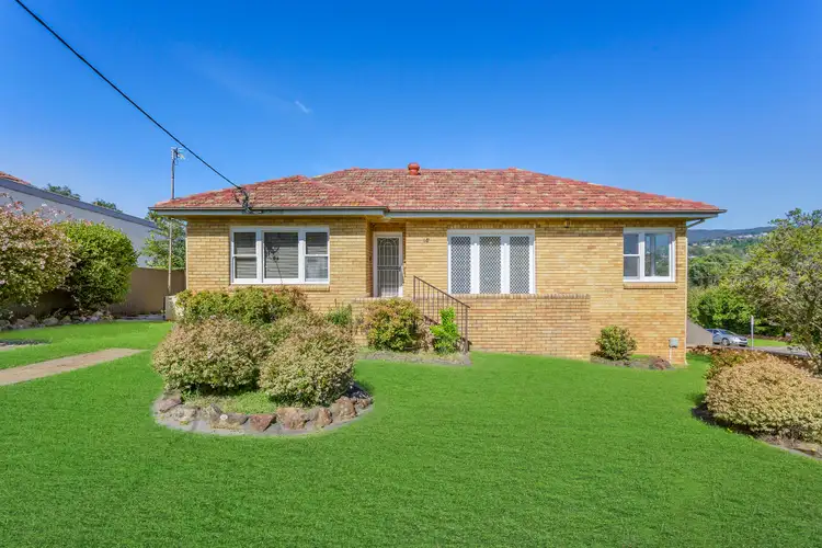 18 Bukari Street, West Wollongong NSW 2500