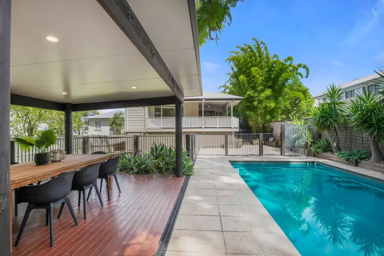 43 Weatherhead Avenue, Ashgrove QLD 4060