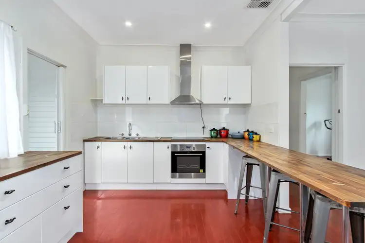 11 John Street, Tamworth NSW 2340