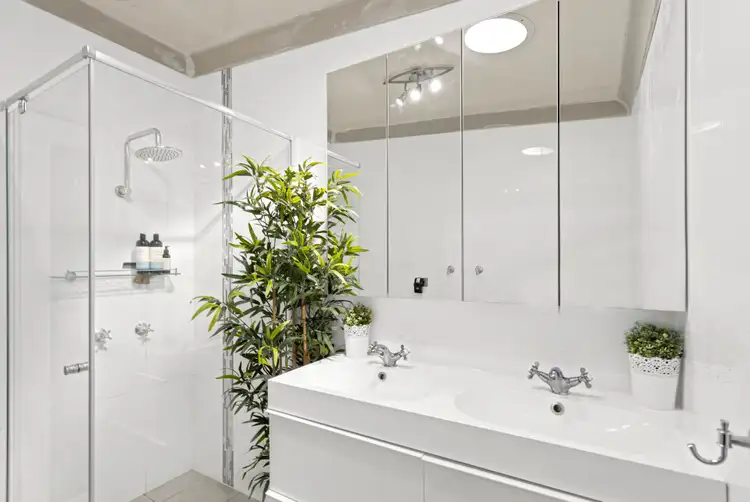 Sixth view of Homely house listing, 18 Golf Place, Primbee NSW 2502