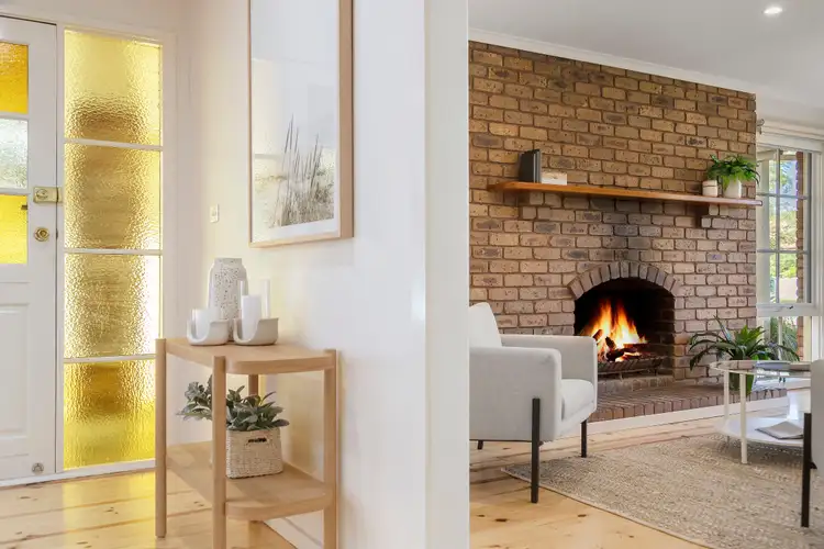 Second view of Homely house listing, 284 Heatherhill Road, Frankston VIC 3199