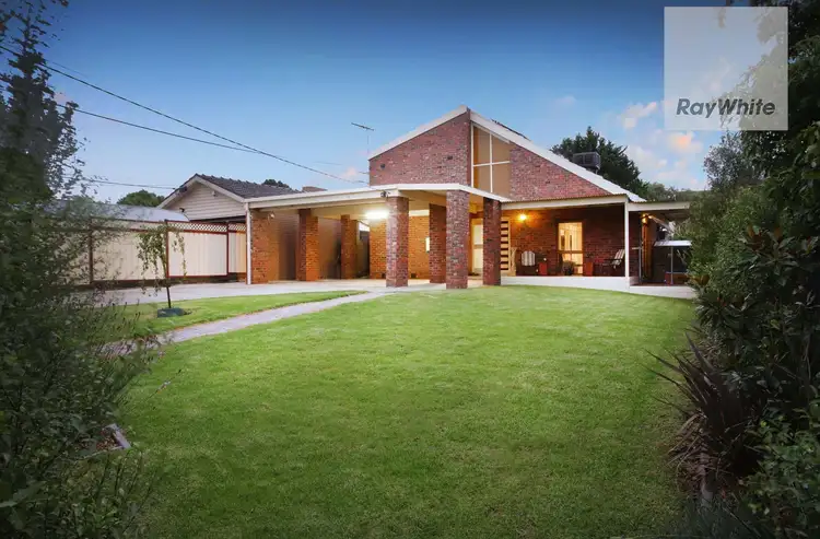 Second view of Homely house listing, 6 Thornleigh Place, Westmeadows VIC 3049