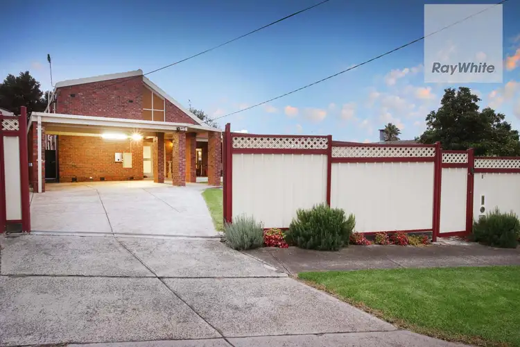 Third view of Homely house listing, 6 Thornleigh Place, Westmeadows VIC 3049