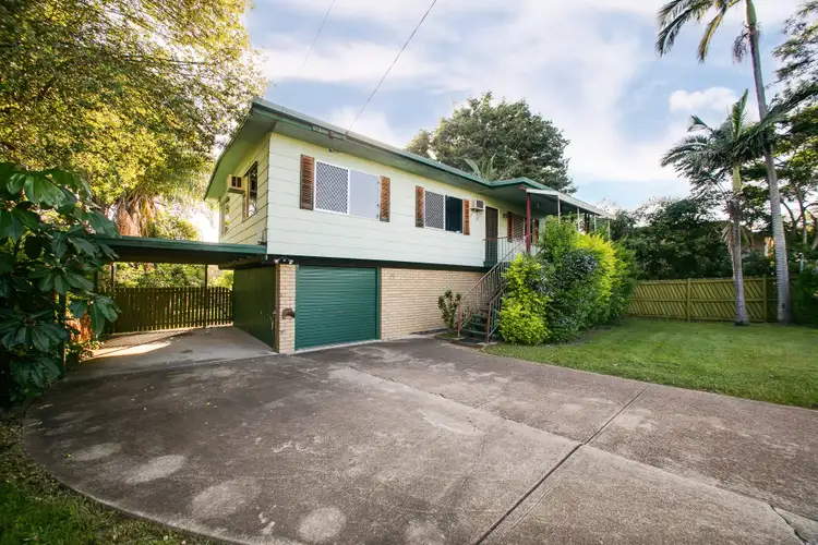 15 Prunda Parade, Raceview QLD 4305