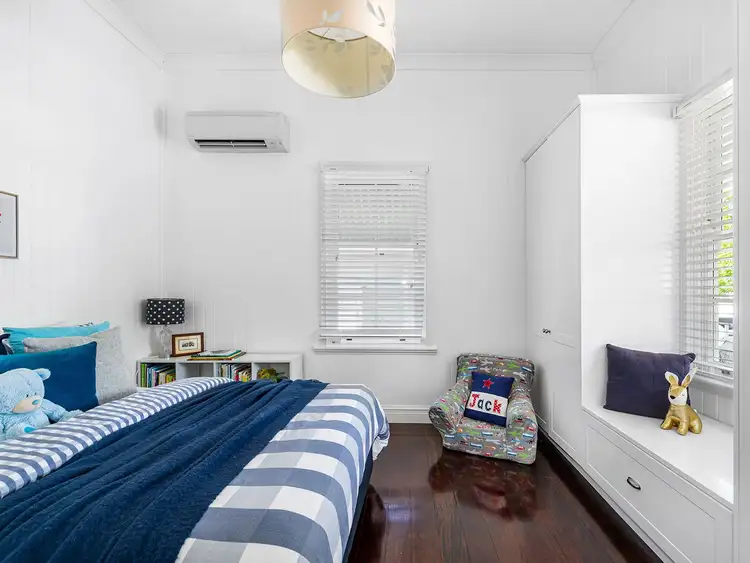 Fifth view of Homely house listing, 4 Owen Street, Wooloowin QLD 4030