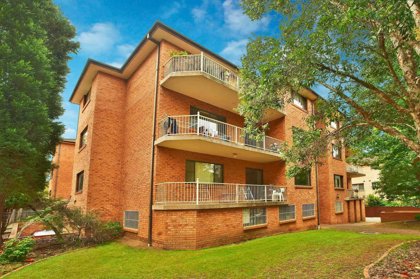 Main view of Homely unit listing, 11/33-35 Queens Road, Westmead NSW 2145