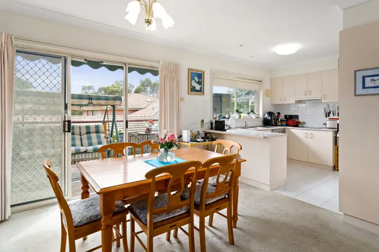 Second view of Homely unit listing, 2/238 Greenslopes Drive, Templestowe Lower VIC 3107