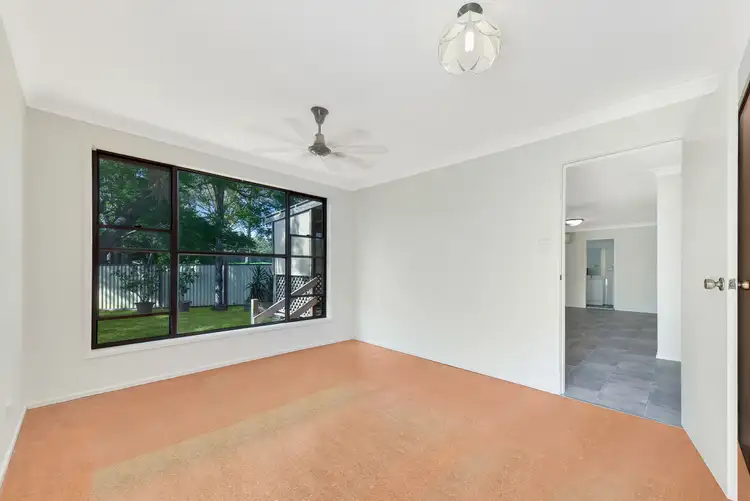 Fifth view of Homely house listing, 2 Startop Place, Ambarvale NSW 2560