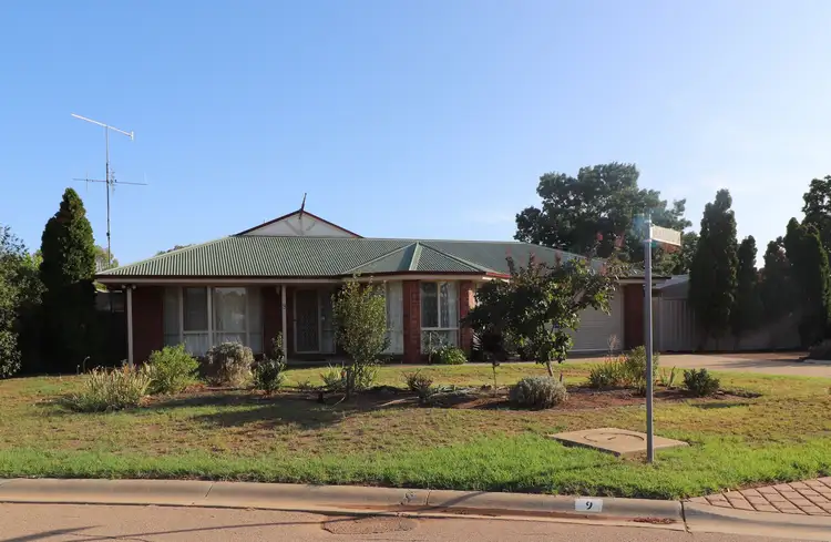 9 Henley Close, Kyabram VIC 3620
