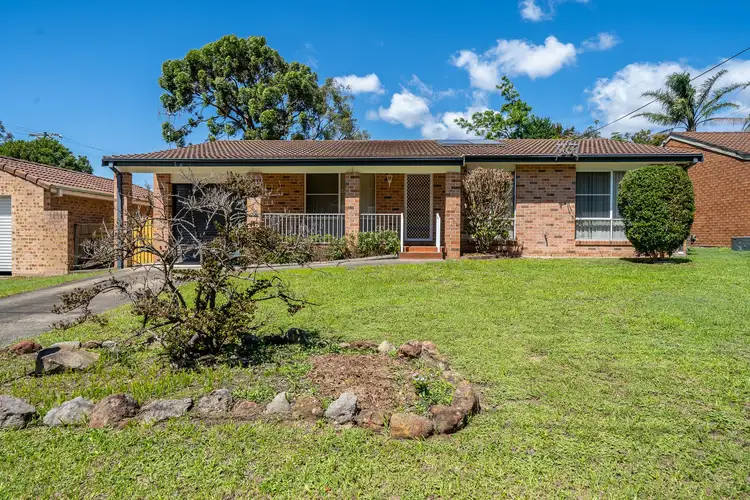 21 Clarke Avenue, North Nowra NSW 2541