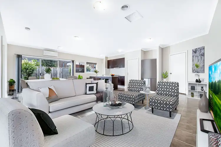 Third view of Homely unit listing, 6/41-45 Valencia Circuit, Cranbourne VIC 3977