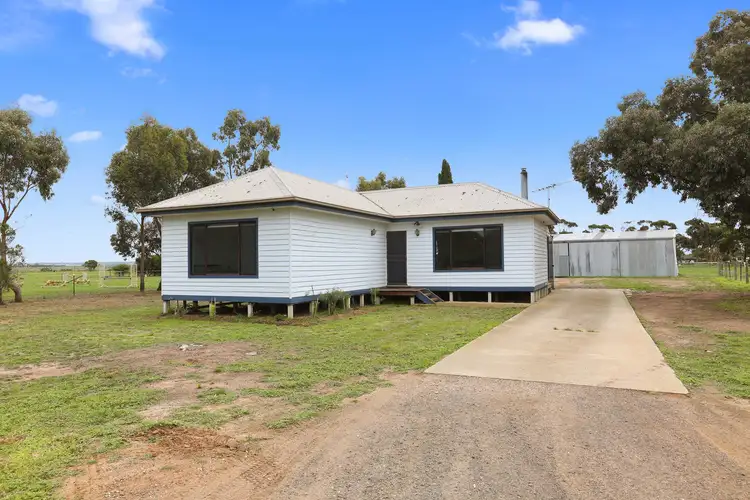 Main view of Homely house listing, 120 Coonawarra Drive, Avalon VIC 3212