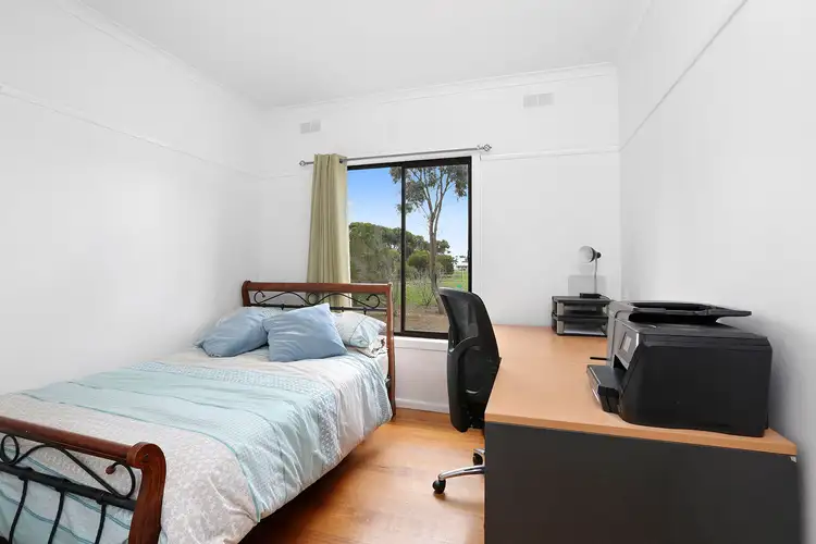 Fifth view of Homely house listing, 120 Coonawarra Drive, Avalon VIC 3212