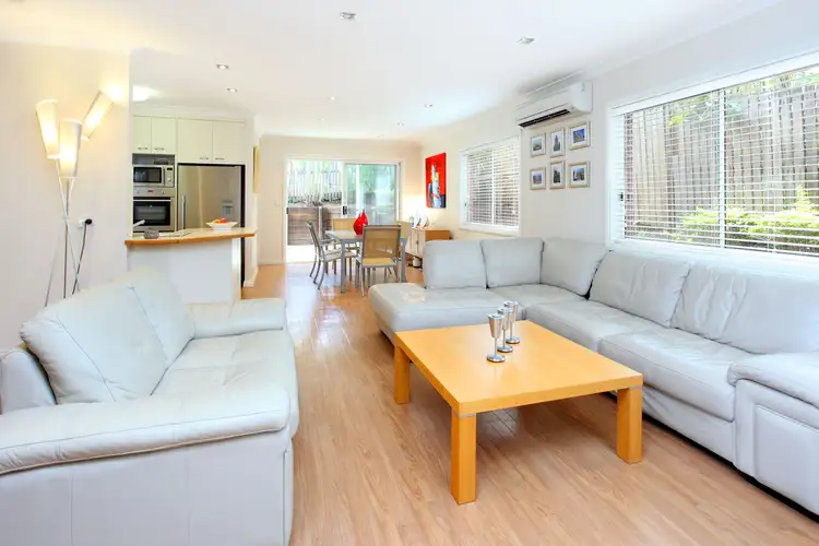 2/107 Hawthorne Road, Hawthorne QLD 4171