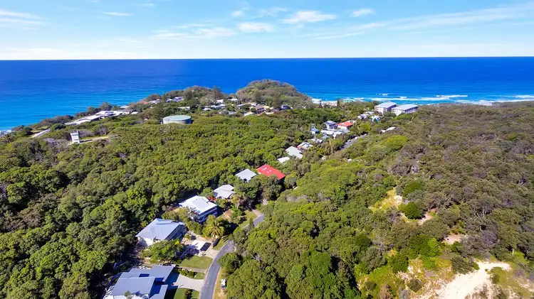 Fifth view of Homely house listing, 40 Samarinda Way, Point Lookout QLD 4183