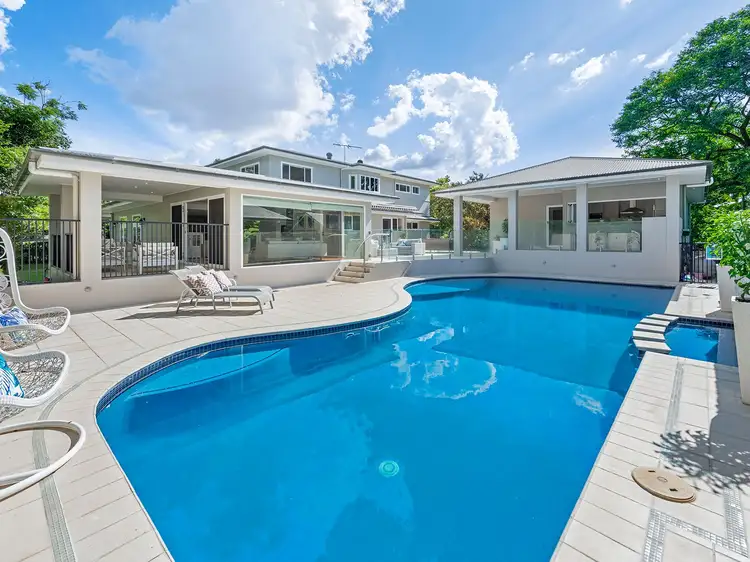 2 Laurel Avenue, Chelmer QLD 4068