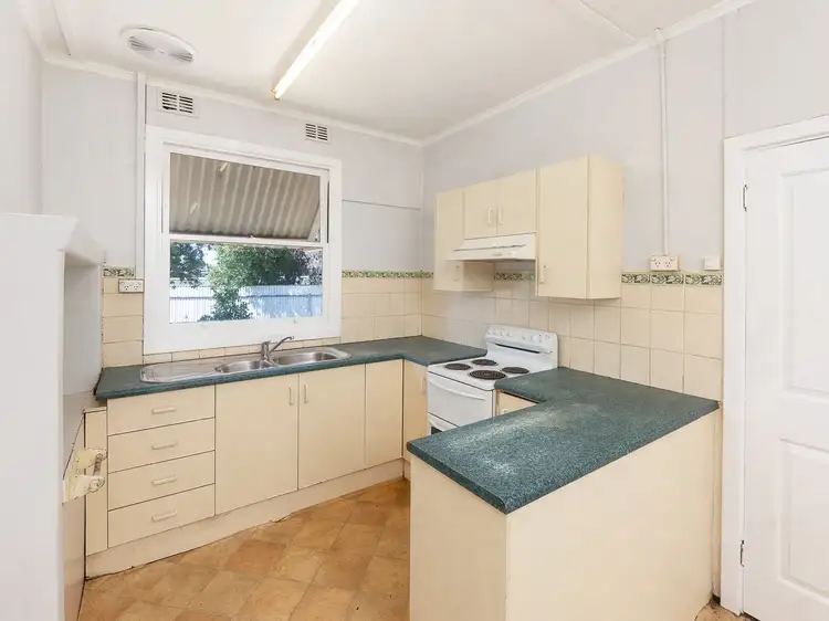 Fifth view of Homely house listing, 12 Tennyson Terrace, Murray Bridge SA 5253