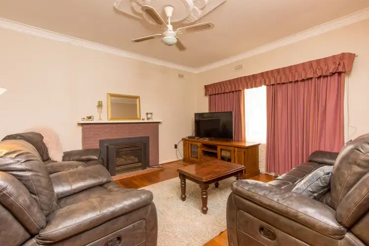 Seventh view of Homely house listing, 211 Twelfth Street, Mildura VIC 3500
