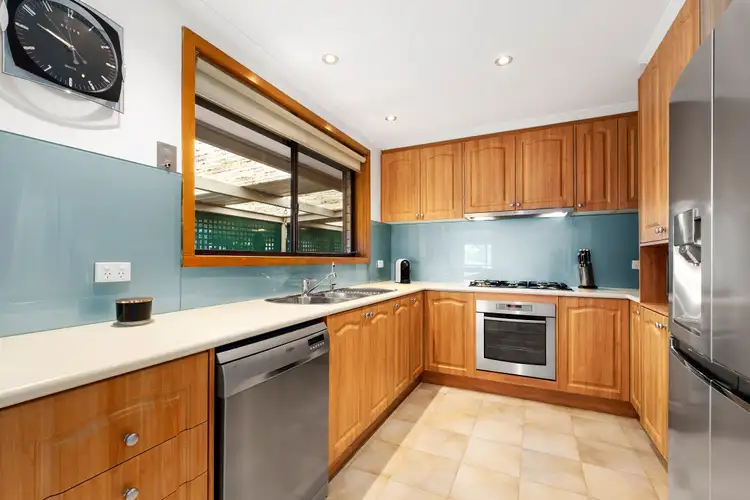 Second view of Homely house listing, 6 Thompson Circuit, Mill Park VIC 3082