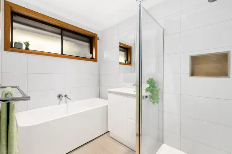 Sixth view of Homely house listing, 6 Thompson Circuit, Mill Park VIC 3082