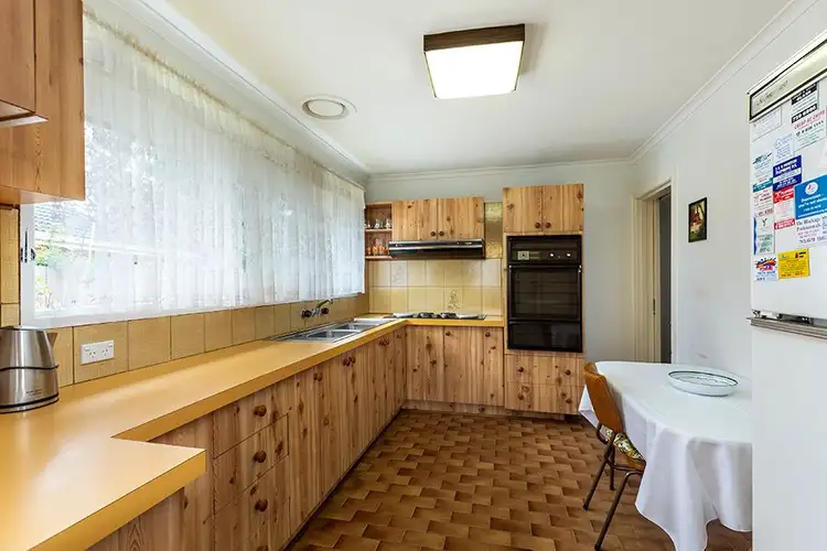 Sixth view of Homely house listing, 1 Sagan Court, Glen Waverley VIC 3150