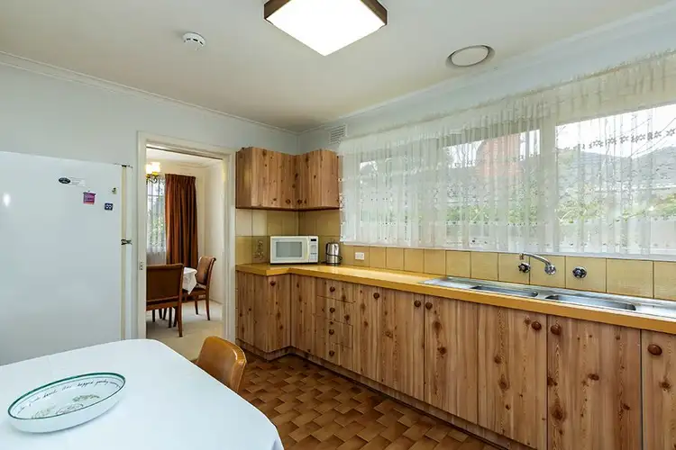 Seventh view of Homely house listing, 1 Sagan Court, Glen Waverley VIC 3150