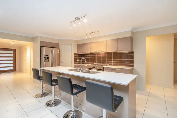 Fifth view of Homely house listing, 8 Fowler Court, Kensington Grove QLD 4341